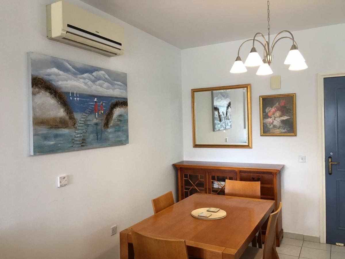 Limnaria Gardens - Modern 1 Bed, Walk To Beach & Shops Paphos 外观 照片