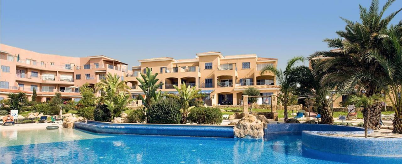 Limnaria Gardens - Modern 1 Bed, Walk To Beach & Shops Paphos 外观 照片